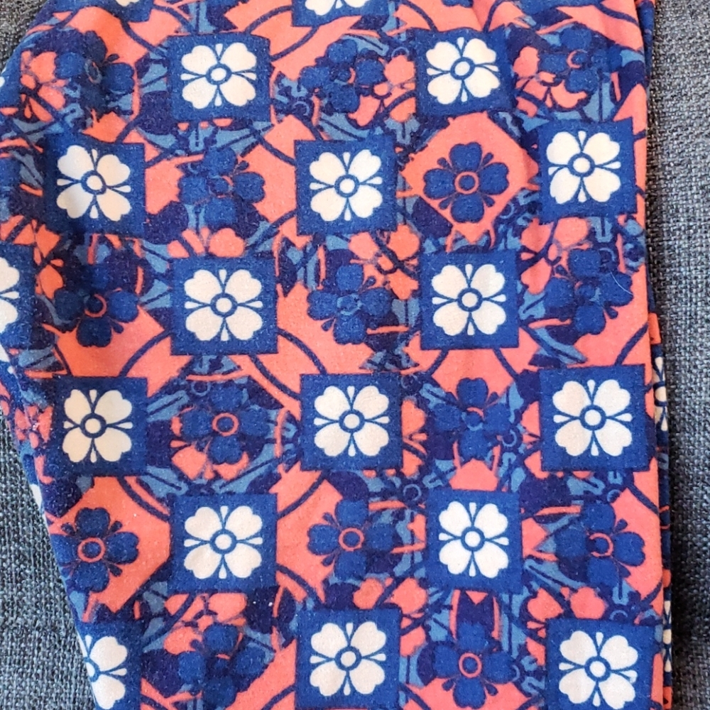 LuLaRoe OS Leggings (~2-12)